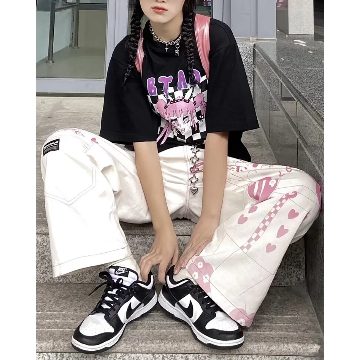 Cute Pink Girl Graffiti Jeans