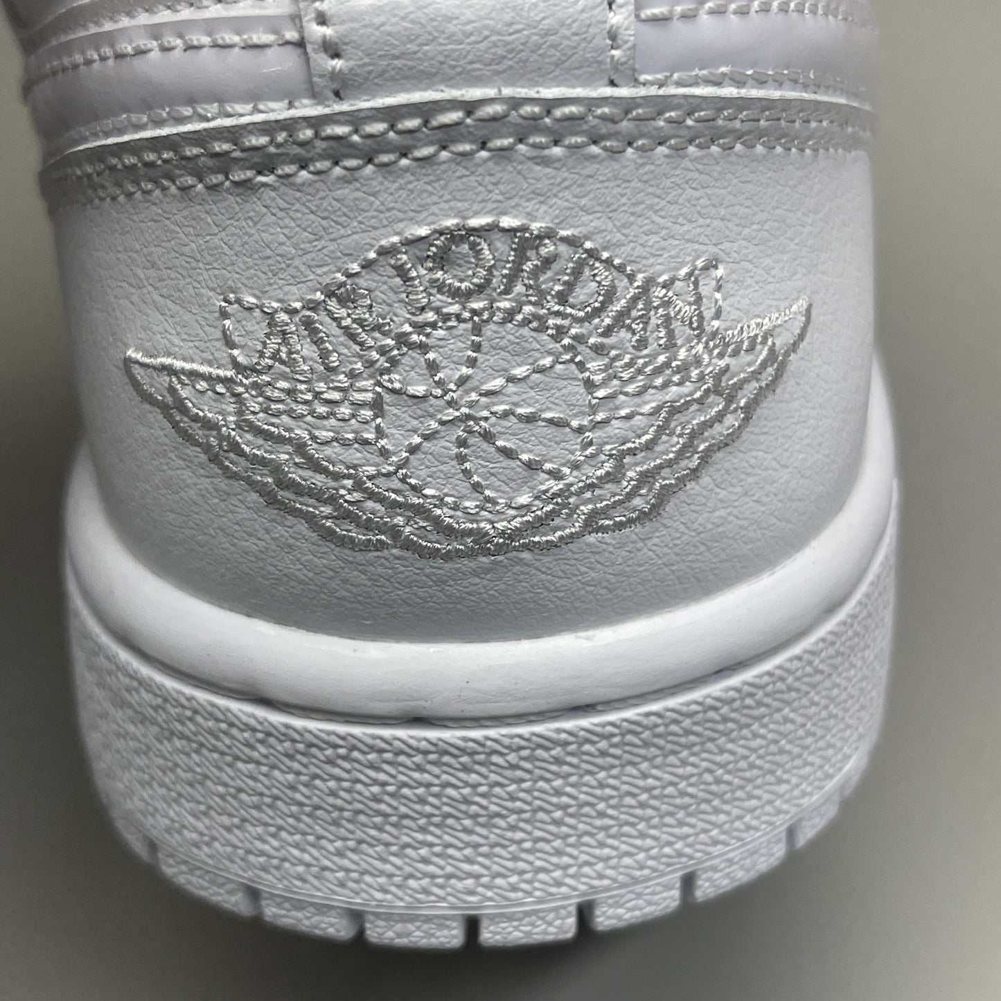 NIKE AIR JORDAN 1 Low Triple White Women's Sz 8 DV0990-111 (New in Box)