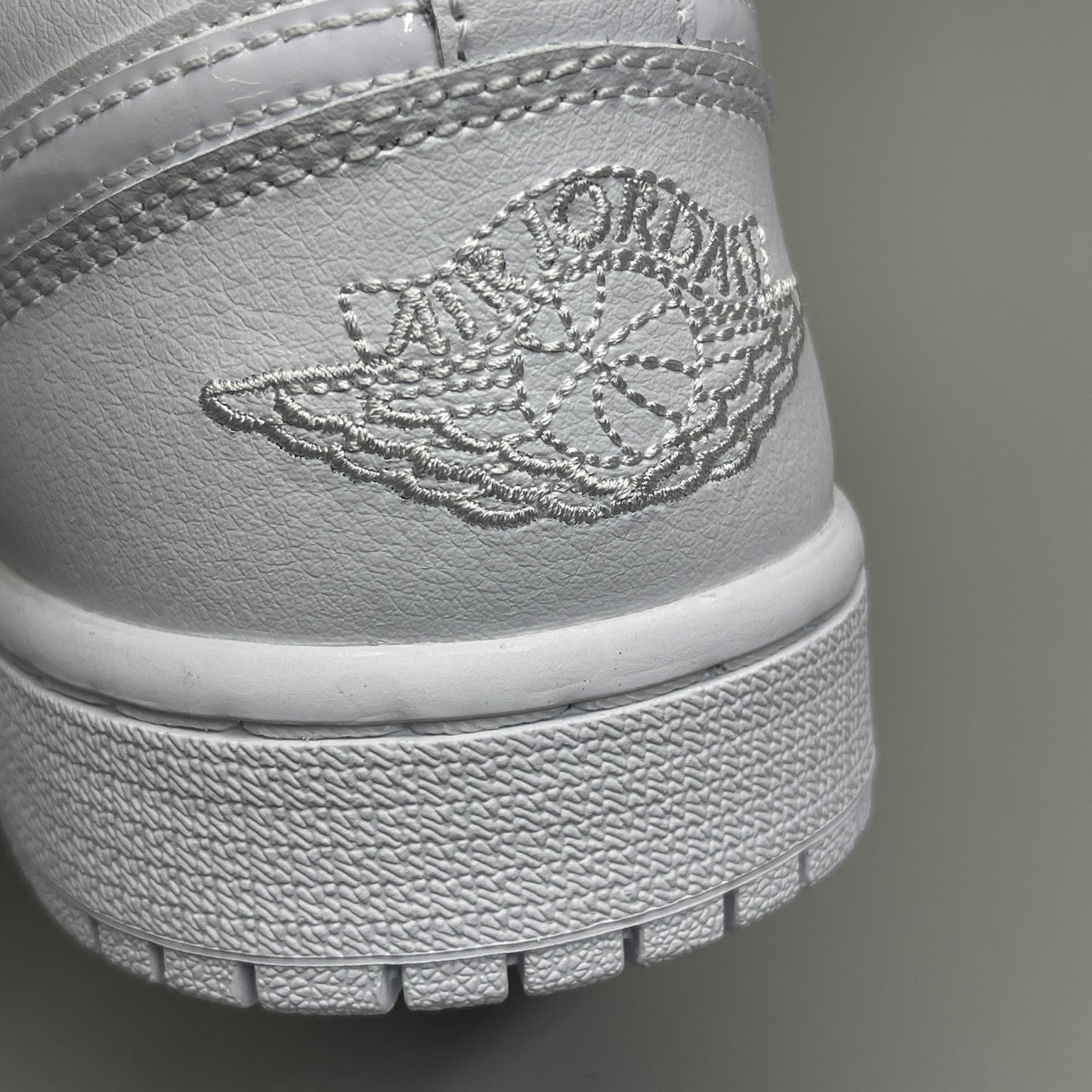 NIKE AIR JORDAN 1 Low Triple White Women's Sz 8 DV0990-111 (New in Box)