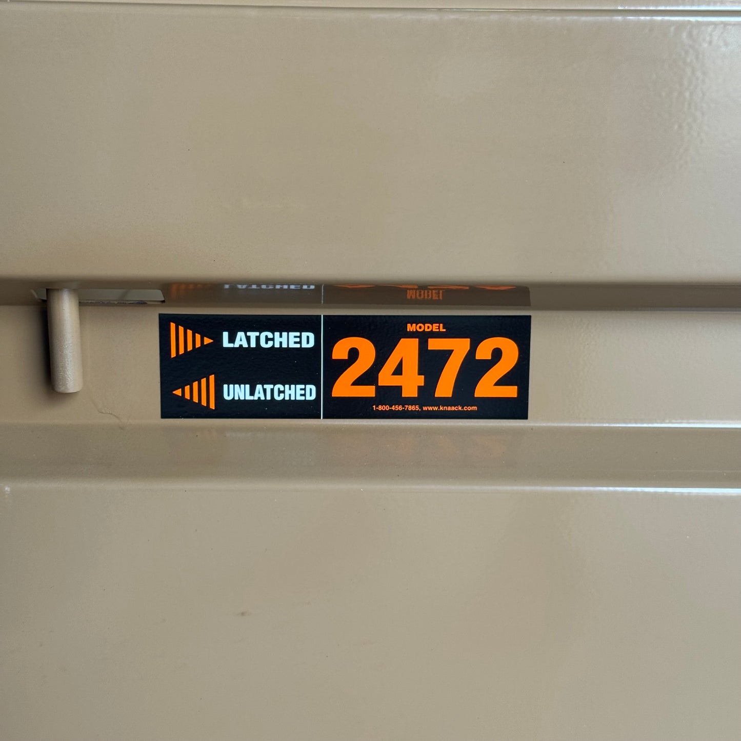 KNAACK  Tool Box 72"L x 24"W x 29"H Brown 2472