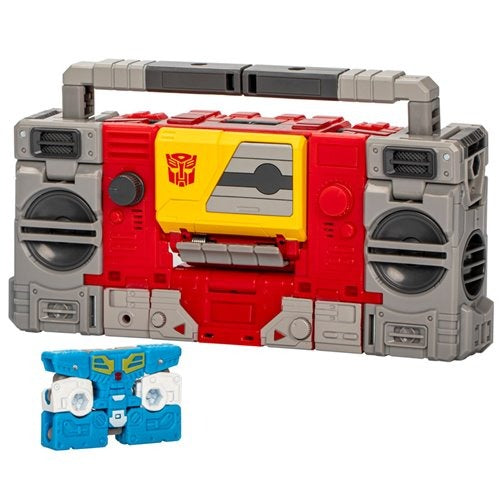 Transformers Studio Series 86 Voyager Class Transformers: The Movie Autobot Blaster & Eject Action Figure
