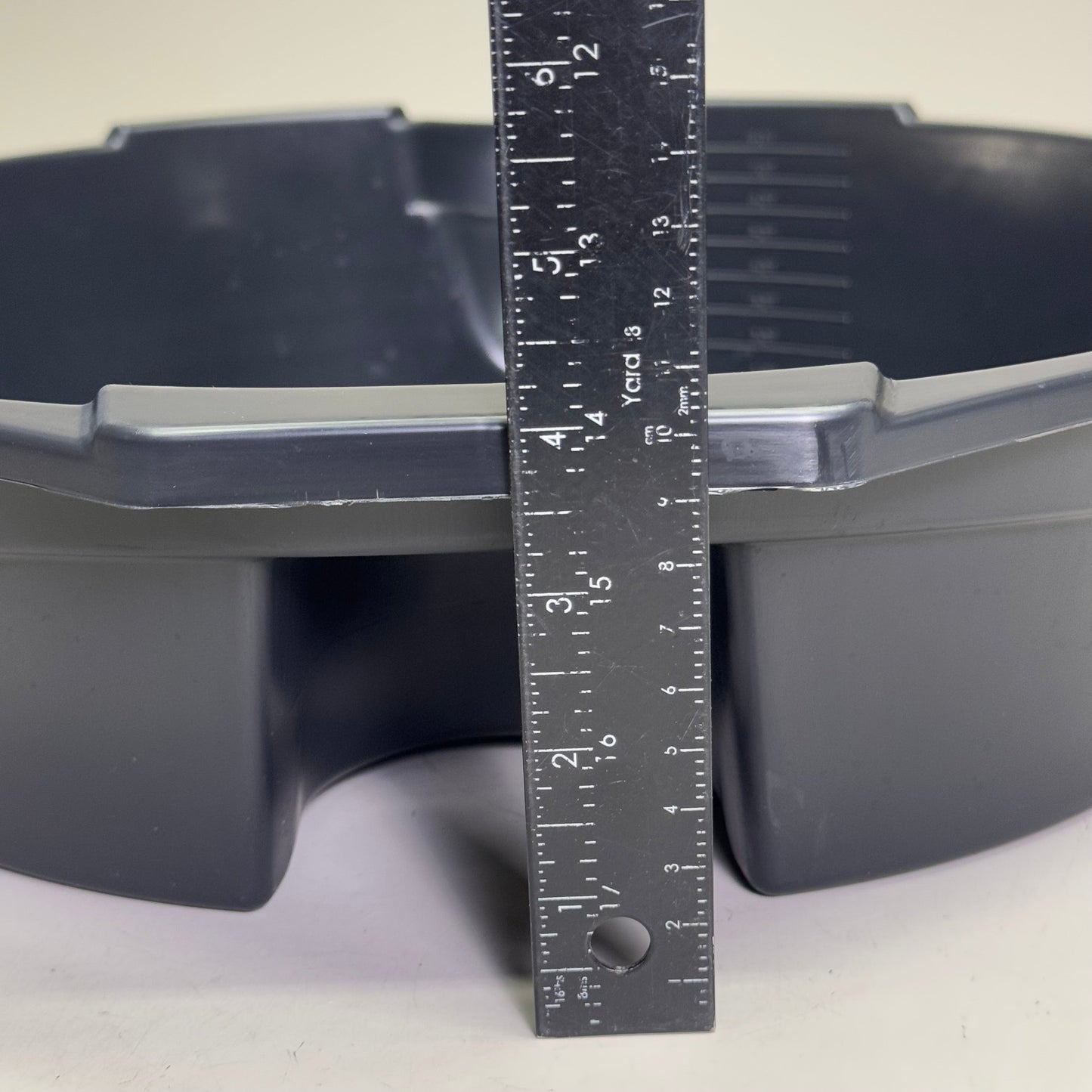 FLOTOOL (12 PACK) 8 Quart Drain Pan Sz 16.5” L x 15” W x 4” H, Black 42108MI