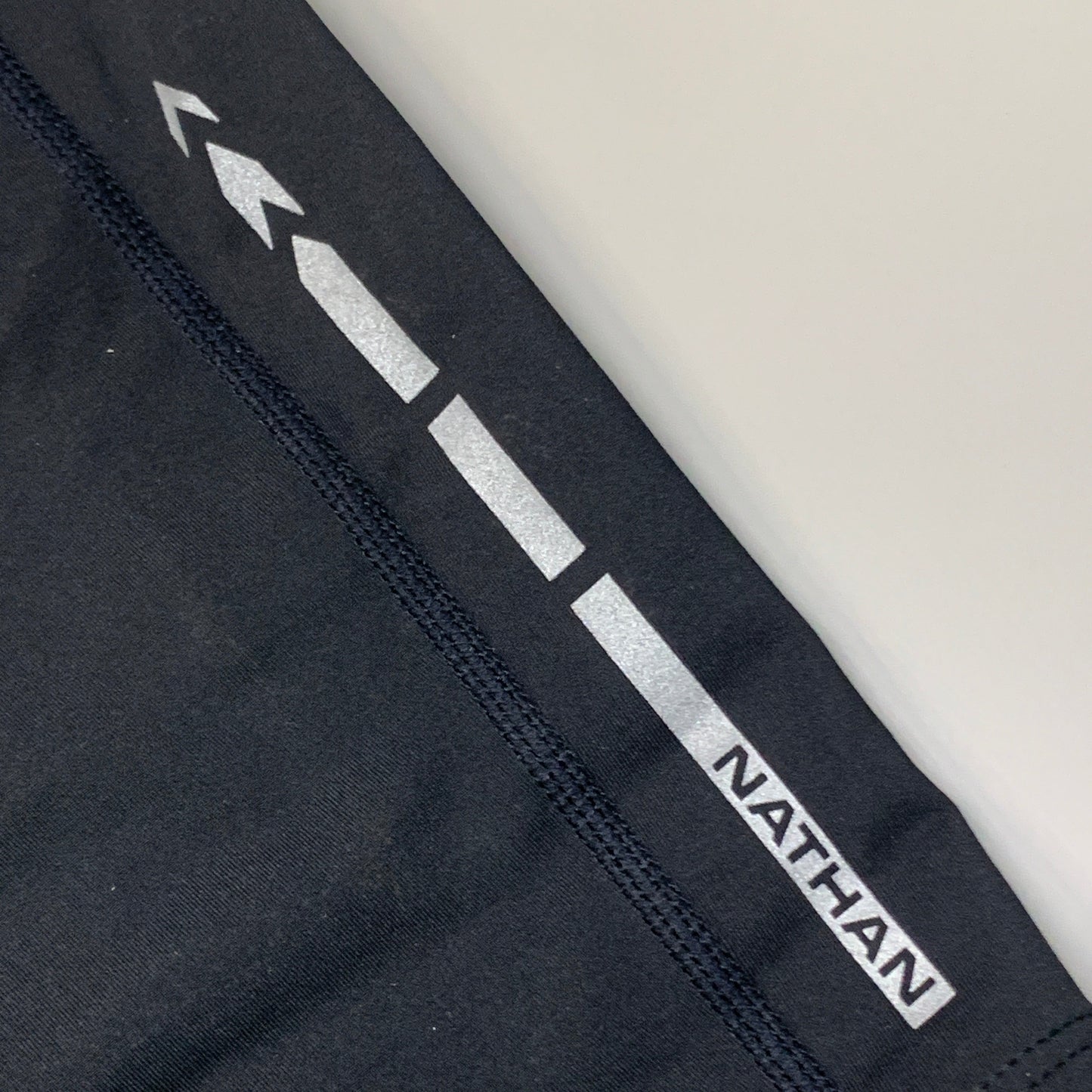 NATHAN Interval 6" Inseam Bike Short Women's Black Size XL NS51520-00001-XL