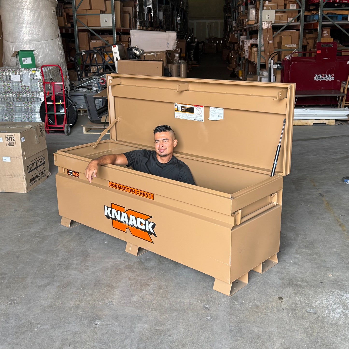 KNAACK  Tool Box 72"L x 24"W x 29"H Brown 2472