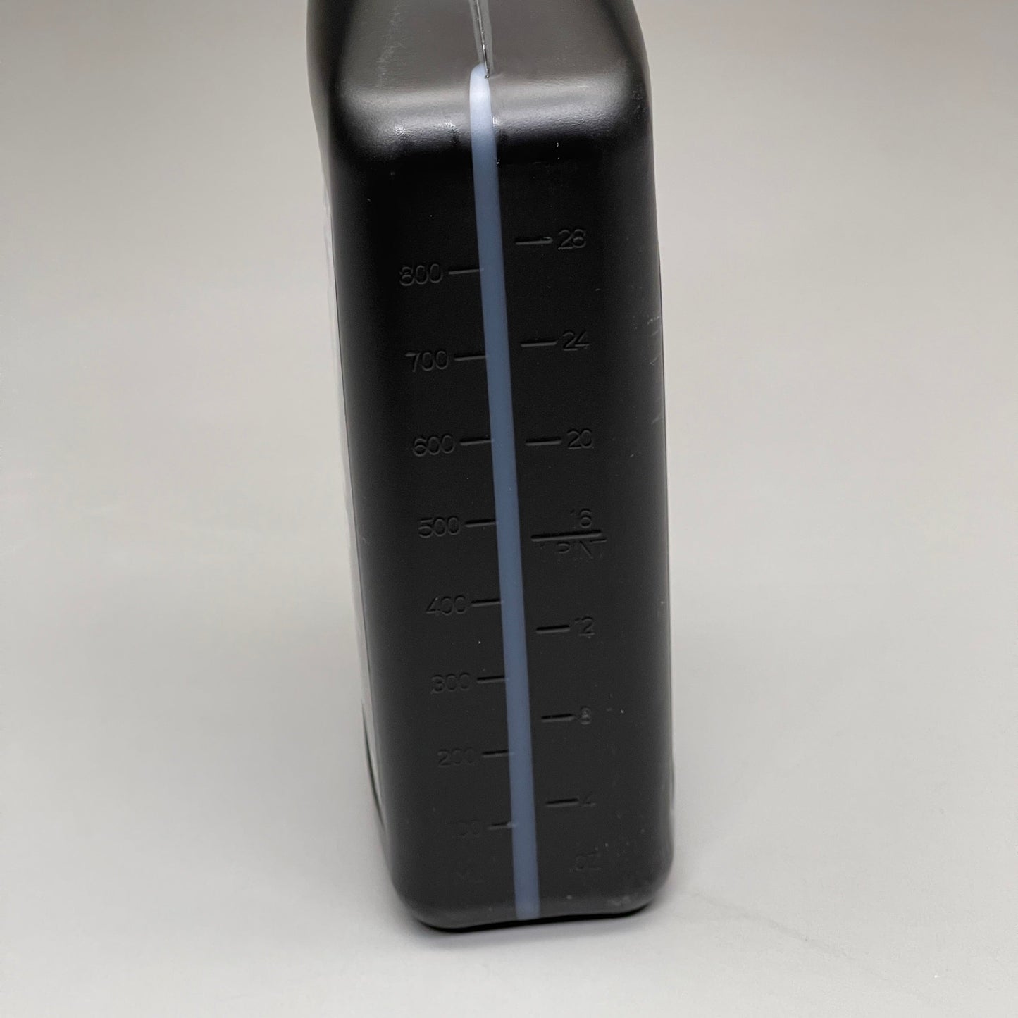 STENS SHIELD 12-PACK! 4-Cycle Engine Oil SAE 10W-30 1 Quart Bottles 770-132 (New)