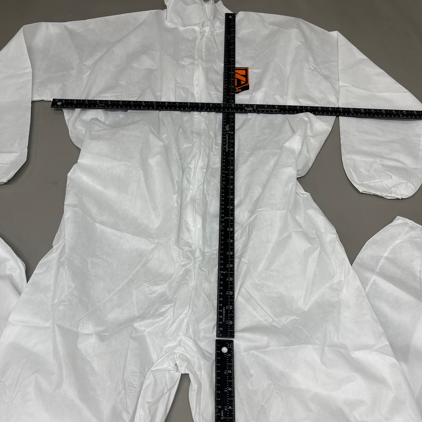 KLEENGUARD Box Of 24 A20 Coveralls Protective Clothing Zip Front Elastic XL White 49104(02) (New)