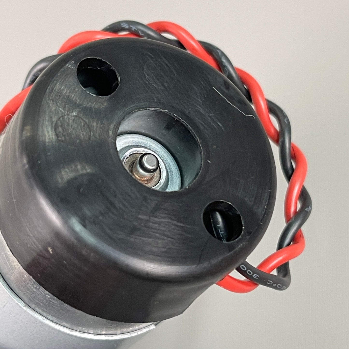 CHARLES AUSTEN PUMPS LTD Vacuum Pump Oil Free Single Stage D16 SE (P283) X02-002 (New Other)