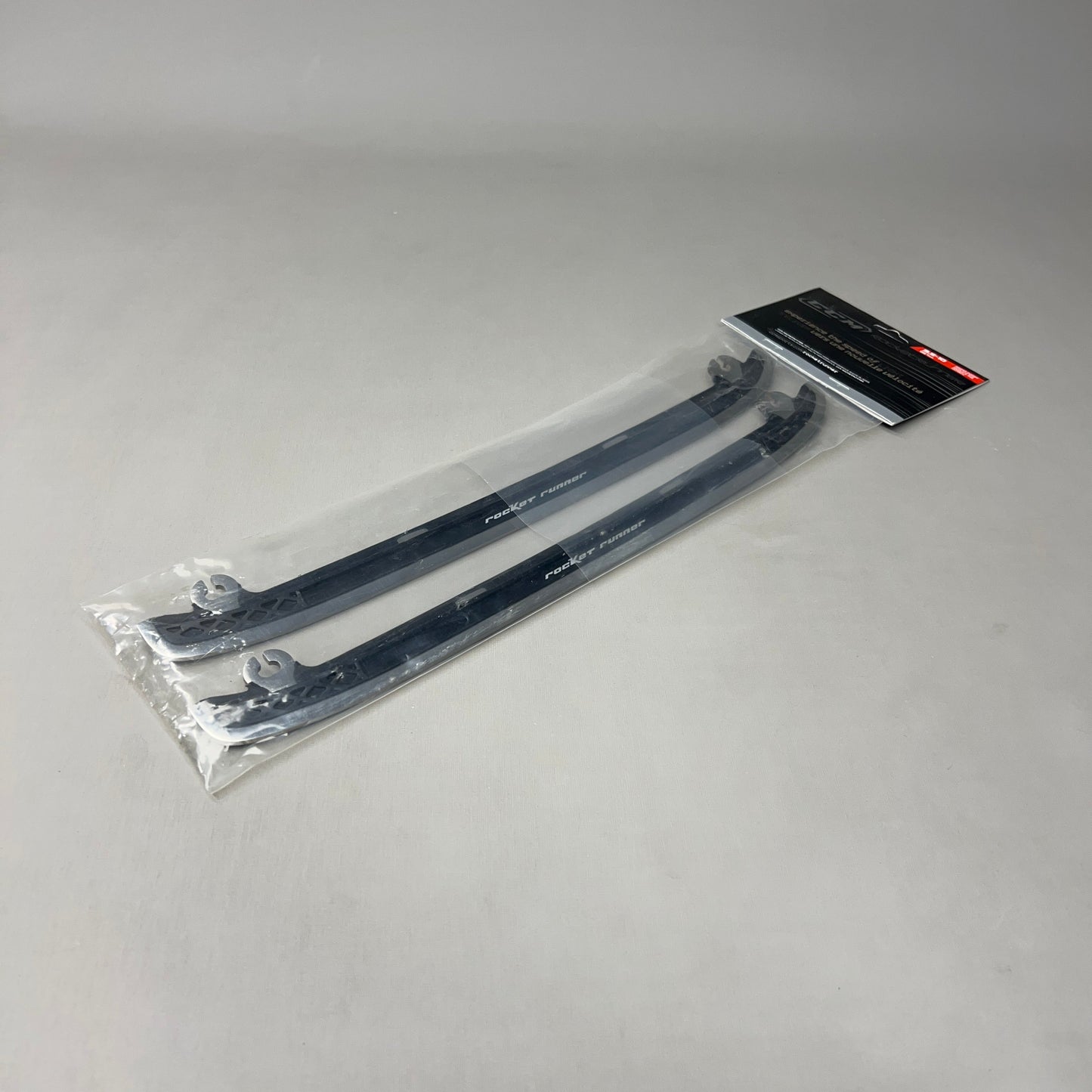 CCM RocketRunner Ice Skate 1 PAIR Stainless Steel Replacement Blades 9.5-10 287mm (New)