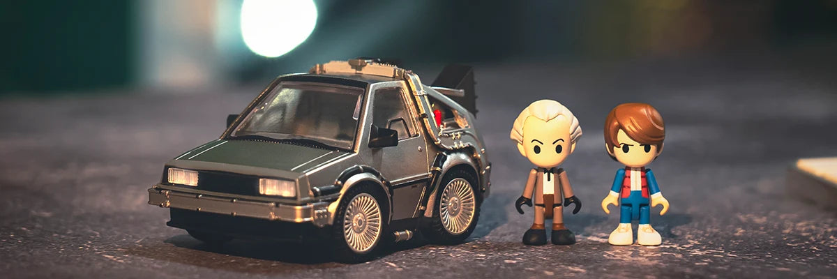 Q VILLAGE Back to the Future Time Machine Part 1