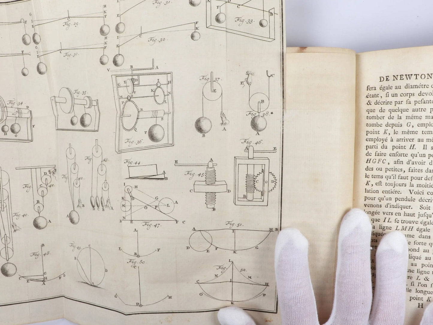 Elements of Newtonian Philosophy (French Translation)