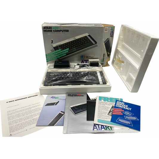 Atari 600XL Computer Gaming System