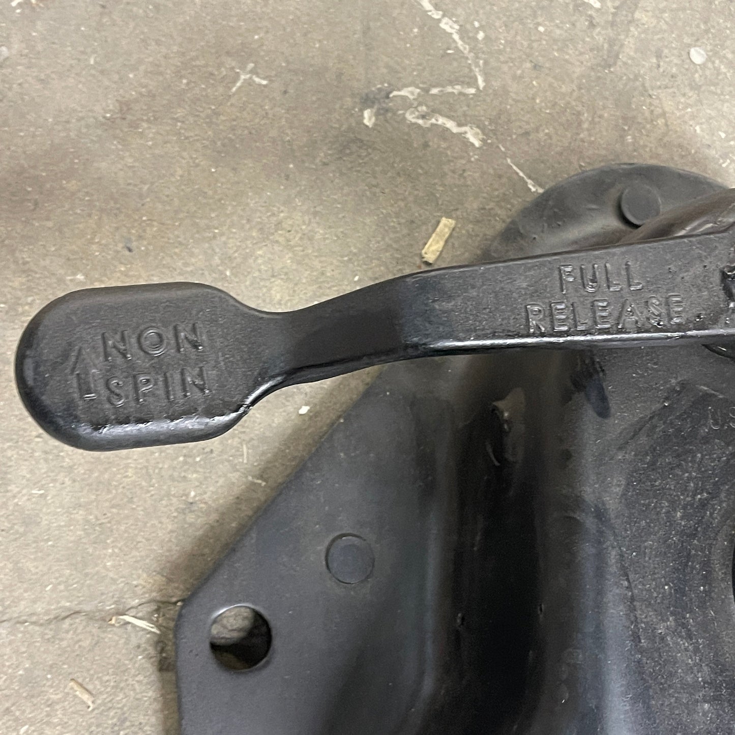 AMSTED RAIL Ellcon-National High-Capacity Hand Brake 35000 for 125 Ton Capacity (AS-IS)