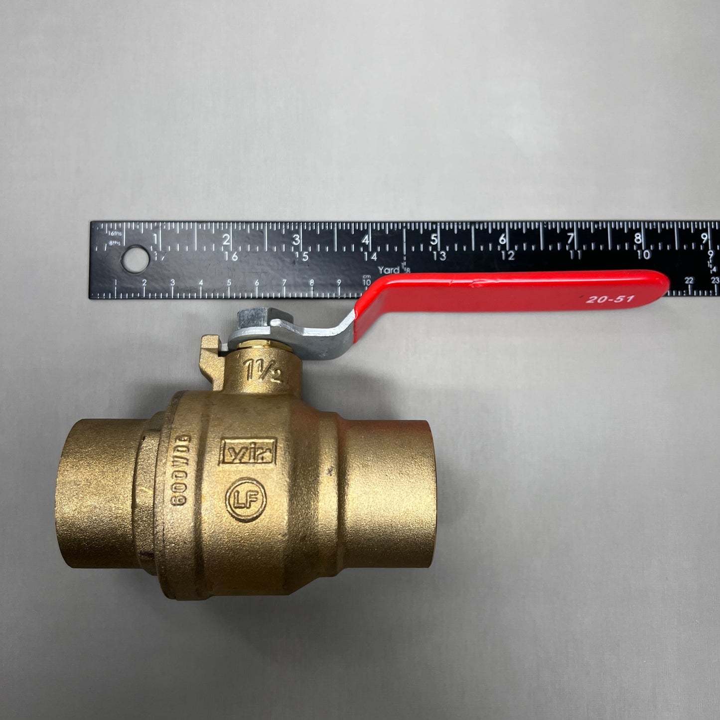 RED-WHITE VALVE Brass Ball Valve 1-1/2" 1.8 lb 5595AB (New)