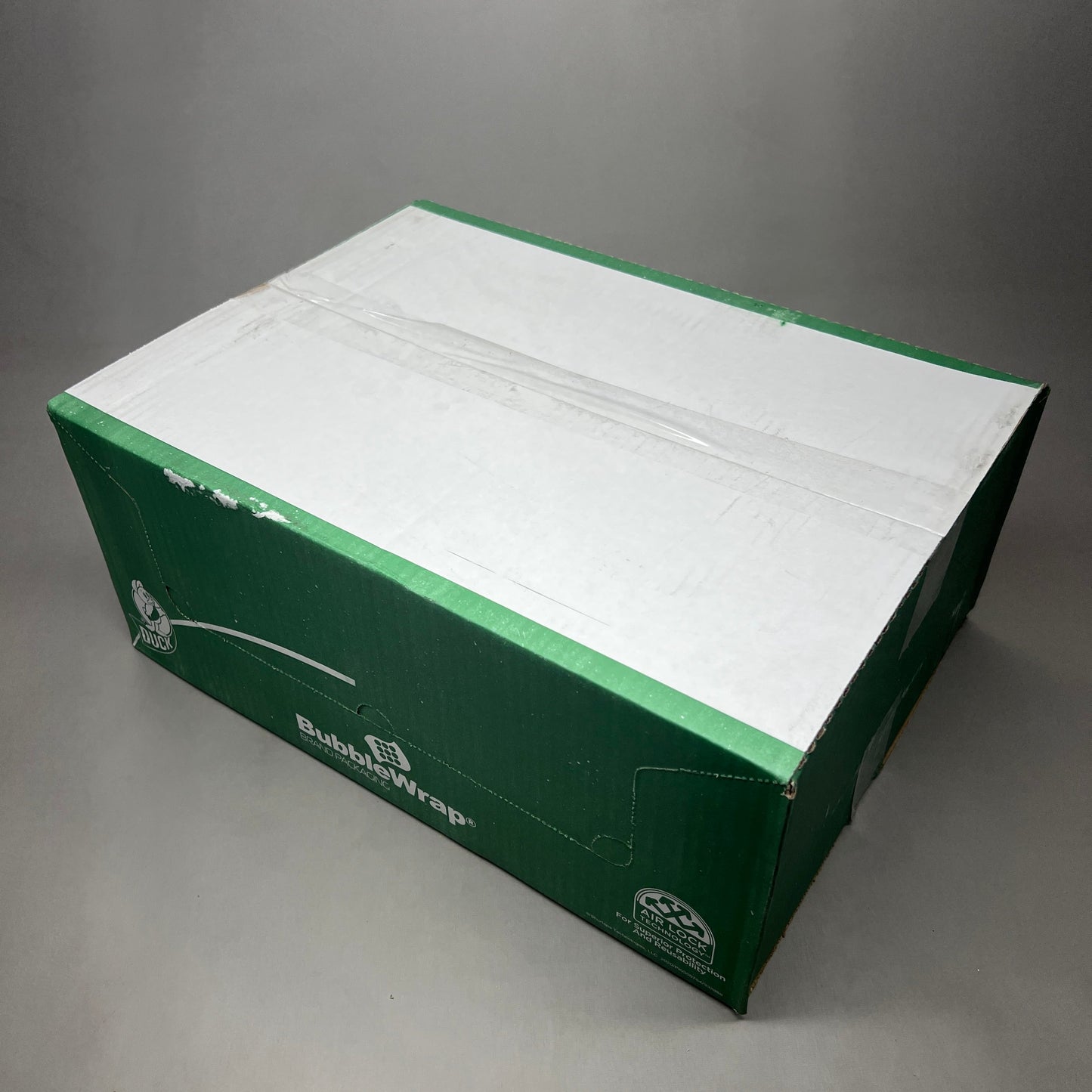 SHURTAPE DUCK 8 PK of 16" X 7' Bubble Wrap Rolls 286684 (New)