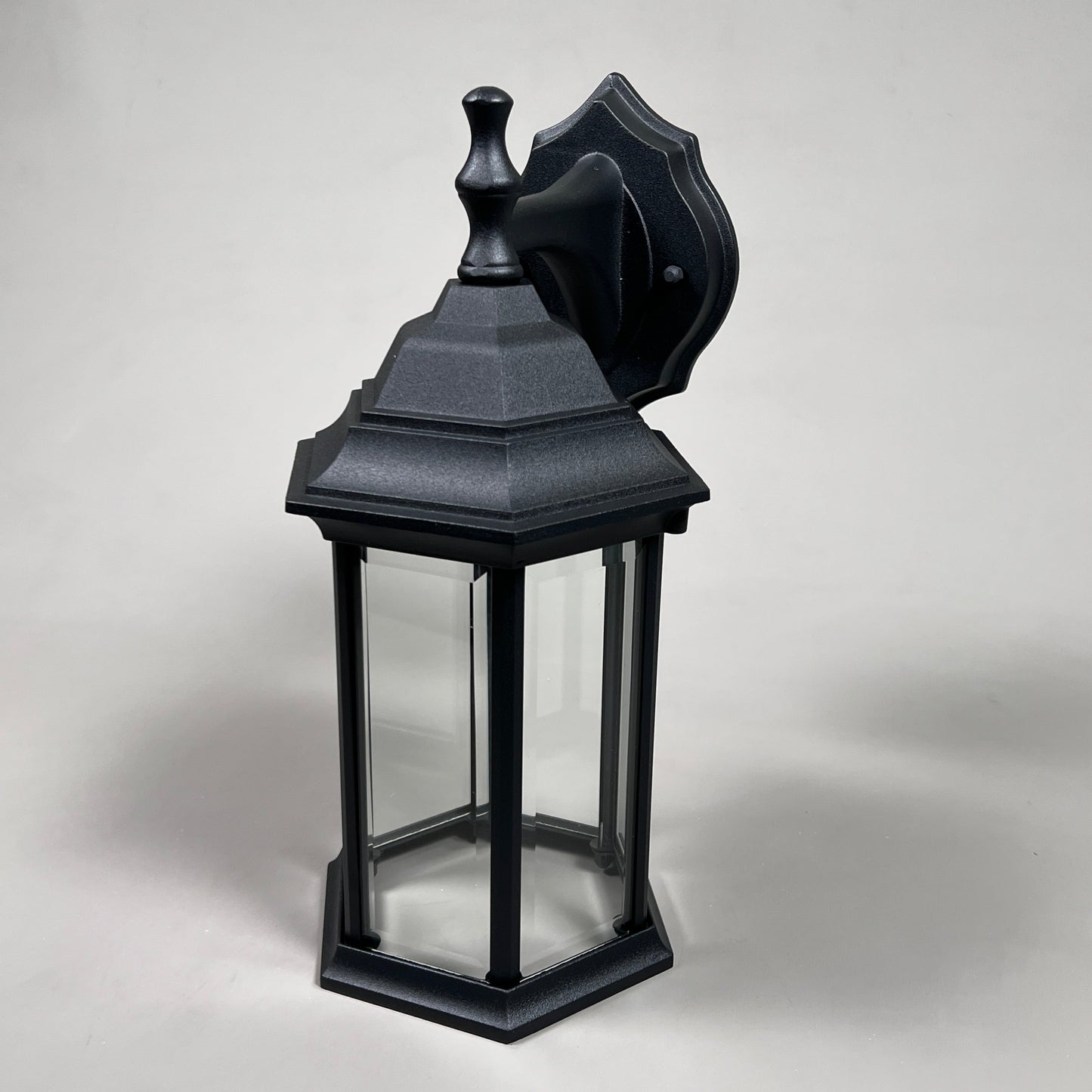 TRANS GLOBE Outdoor Lighting Fixture 4349 BK 6.5 x 12.8 x 7.7in (New)