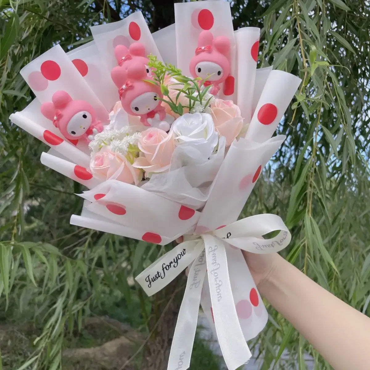 Hello Kitty Sanrio Character Bouquet – Kawaii Gift for Valentine’s, Birthday