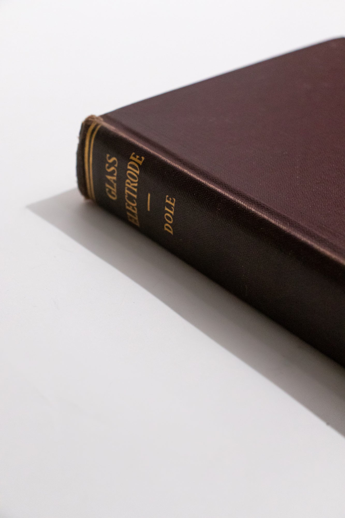 The Glass Electrode: Methods, Applications, and Theory